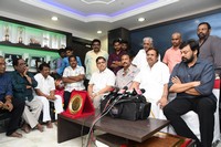 Chiranjeevi presents Allu Ramalingaiah Award to Dasari